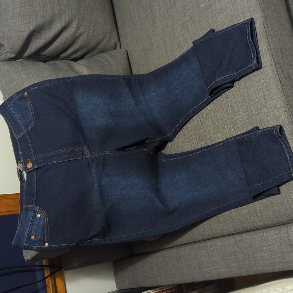 Fashion Nova sz 16